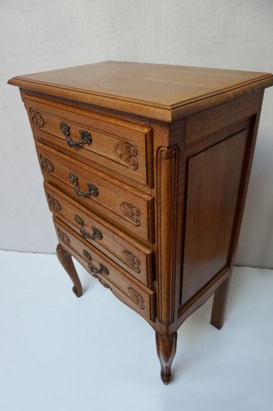 Vintage Queen-Ann-eiken-ladekastje-commode-dressoir-nachtkastje-badkamerkast-Louis-XV
